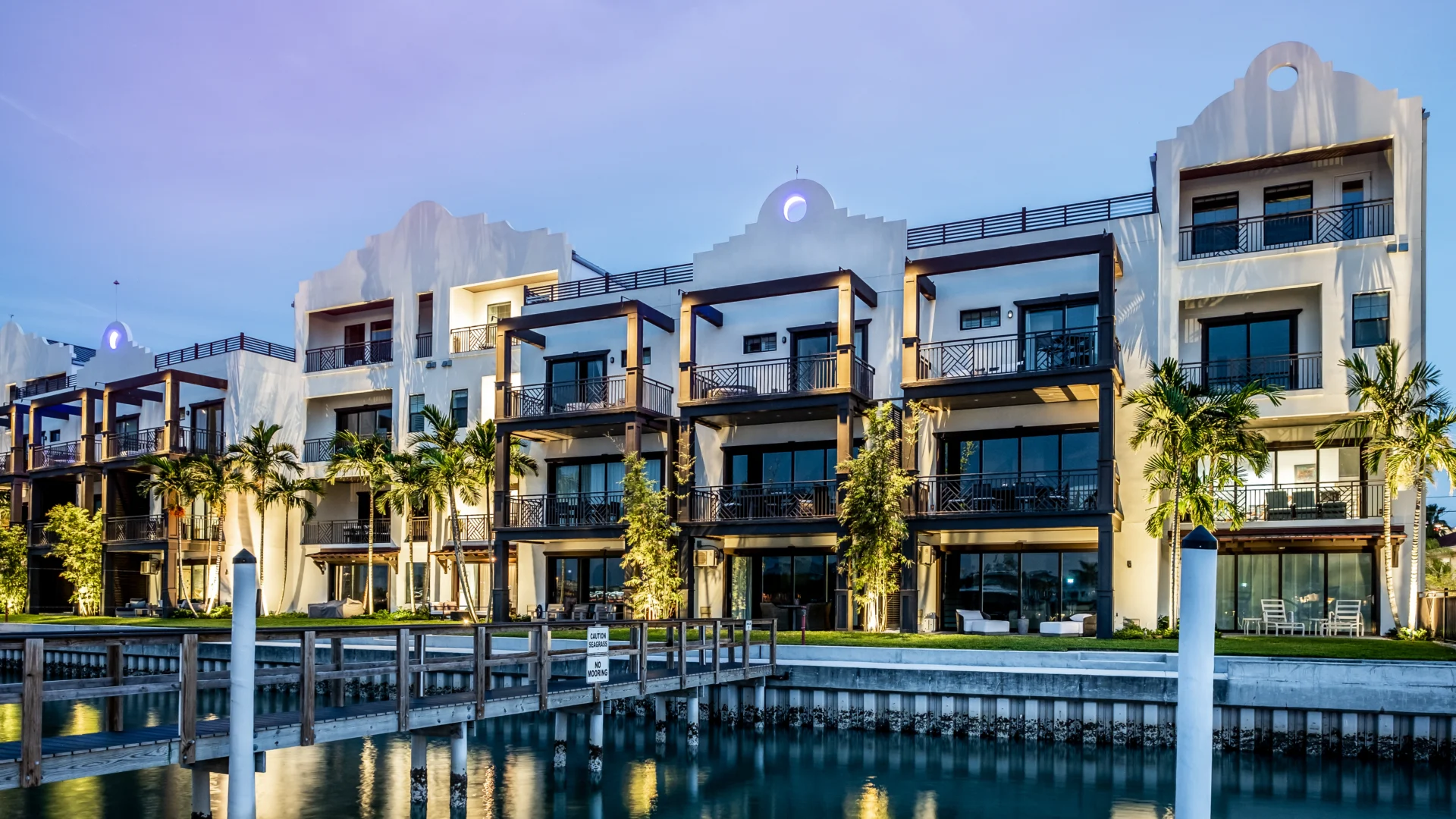 7 Reasons Why Landscape Lighting Is a Smart Investment for Your Business